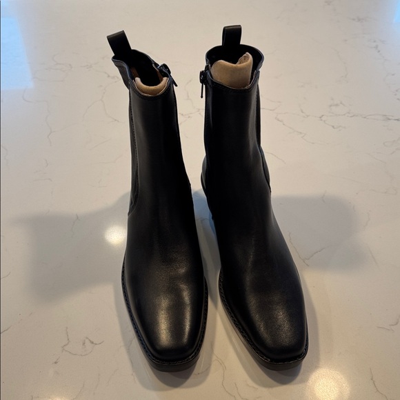 Madewell The Idris Ankle Boot in True Black - Picture 4 of 10